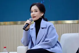 华雯挑战《雷雨》：从“说”沪剧到“演”话剧图片