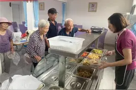 威海市经区崮山镇：“民宿+养老”，托起幸福“夕阳红”图片