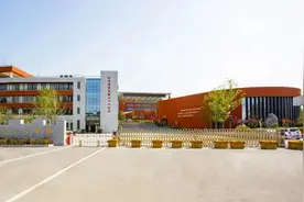 让每个青春都绽放独特光芒！3月16日，青岛六十八中校园开放日等你来图片