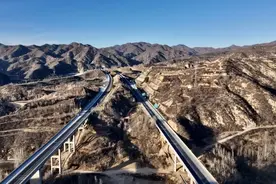 京蔚高速全线通车 打通北京到达河北“西大门”图片