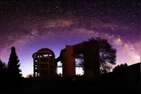 “你学的生物学，能教我养花吗？”图片