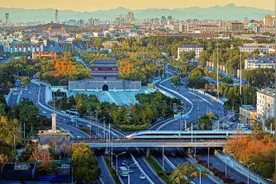 中国高铁 驰骋大地图片