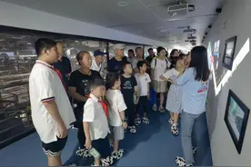 生态城第一片区宜禾社区：走进现代化工厂 探索“牛奶的世界”图片