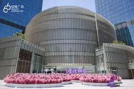 《爱情神话》在港汇恒隆上演，爱神夏至绘就沪上浪漫爱情图鉴图片