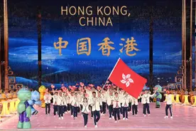 霍启刚：中国香港代表队突破自我，创造历史！图片