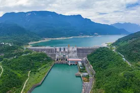 武引灌区4月1日春灌启幕，确保160万亩水稻满栽满插图片