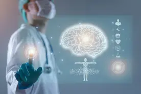 面对AI，哪些行业更有前景？当我们让DeepSeek来pk专家……图片