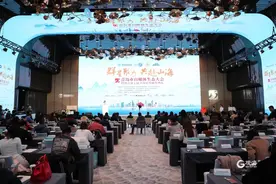 300位大咖争相打卡Z世代智慧家庭！Leader场景闪耀青岛市自媒体生态大会图片