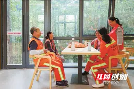 路边小站，让温暖触手可及图片
