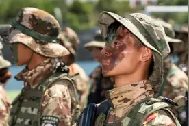 青春淬火炼意志！贵州理工学院举行学生军训总结表彰大会视频封面