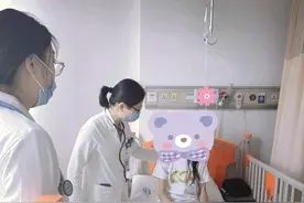 吃了自制豆浆早餐后，父女俩被120救护车送往医院……图片