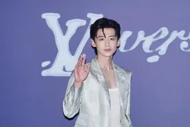 白敬亭咖啡店关联公司叫“鼓捣白”图片