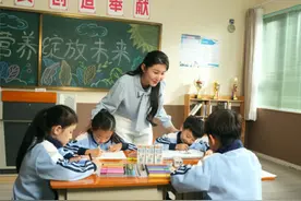 把握成长黄金期，课间好奶成就美好未来图片