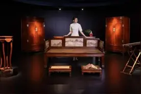 月球陨石、黄花梨女皇、赵无极单色杰作将现身，这就是一次审美膜拜图片