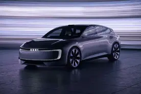 奥迪发布电动品牌AUDI，新车没有四环标，网友：谁还能看出是奥迪图片