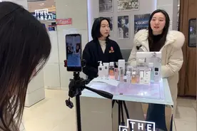 看直播下单一小时送达，武汉商超打造“即时零售”自有平台图片