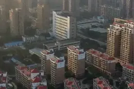 北京调整住房限购政策：2套房京籍家庭可在五环外新购一套房视频封面