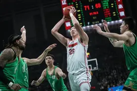 CBA｜全明星首发球员票选第一周 周琦赵睿分别当选南北区票王图片