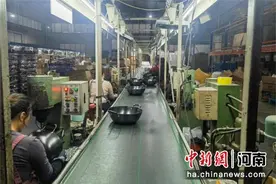 河南郏县：技术革新炼就“锅大侠”图片