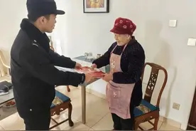 平安警色·春节我在岗丨盐城盐南公安：“00”后新警春节初体验图片
