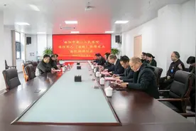 南阳市第二人民医院举行退役军人优待定点医疗机构揭牌仪式图片
