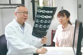 掐灭磨玻璃结节“爆炸引信”的人图片