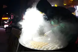 在“尔滨”｜看亚冬之城烟火烂漫图片