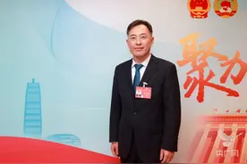 2024听两会丨全国人大代表李成伟：建议加快在河南建设国家小麦技术创新中心图片