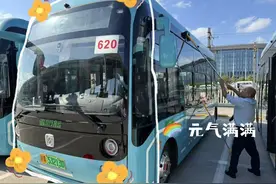 “宝宝巴士”来了！闵行开辟3条进博会接驳线！具体走向、营运时间、上下客点……图片