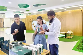 “陇上甘味”企业“走出去” 庄园牧场纯牛奶登陆香港市场图片