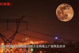 “在云端”的摄影师：塔吊司机拍下不断长高的城市图片