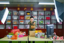 “90后”遇上“千年名果” 新农人玩出乡村共富新花样图片