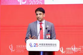 诺华全球CEO万思瀚：立足中国创新生态，加速前沿医药成果落地图片