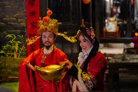 文化中国行｜镇远：夜游古城 感受春节“非遗”图片