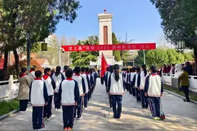 汶上：缅怀先烈承遗志 红色基因代代传图片