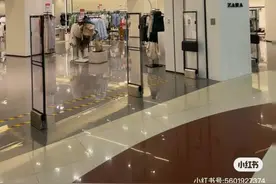 网传ZARA要退出中国，粉丝慌忙扫货？记者实探沪上门店，人并不多！还有一家门店将升级改造图片