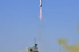 我国成功发射卫星互联网技术试验卫星图片