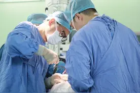 身体不受控制，吃药也没效果！DBS手术成功“激活”大脑图片