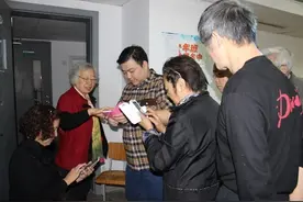 提升数字素养，康复养老课程火爆！江苏社区教育优质资源下沉到“最后一公里”图片