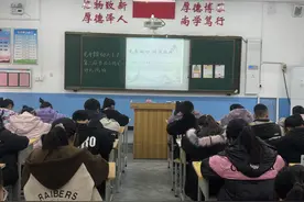 济源：克井镇佃头小学举办第三届“书法小明星”评比活动图片