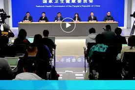敲黑板！40岁以上人群即使没有不适，也建议做胃肠镜 | 科普时间图片