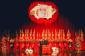 8月23日 曹云金、刘云天领衔听云轩全国巡演汉中站图片