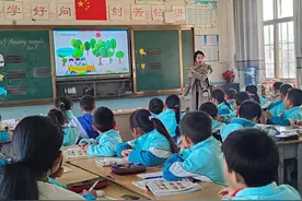“视”以促教 “导”以致远——望江县教学视导组对麦元中心学校进行教育教学视导图片