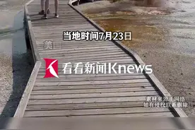 黄石公园间歇泉爆发 再现《2012》电影级震撼图片