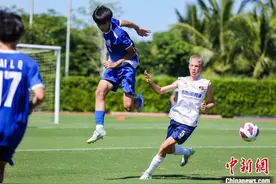 中德U16青少年足球邀请赛在海口举行图片