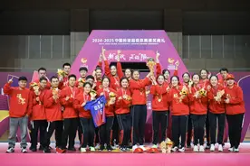 江苏夺得女排超级联赛冠军图片
