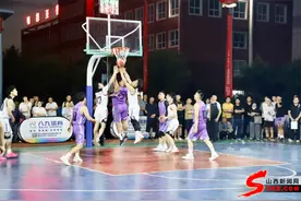 “超燃”篮球赛 掀起全民健身热潮图片