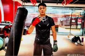 35岁硬汉男星患恶性脂肪肉瘤，专家提醒：重视核磁共振检查图片