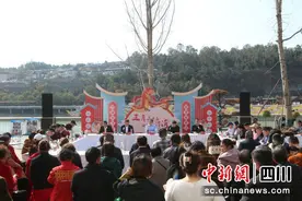 广元举行创建第七届文明城市“媒体市民见面会”图片