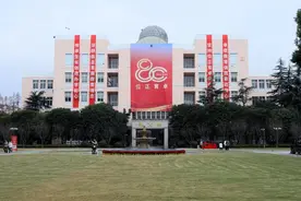 “位正育卓”，上海徐汇这所学校八十载育五万栋梁图片